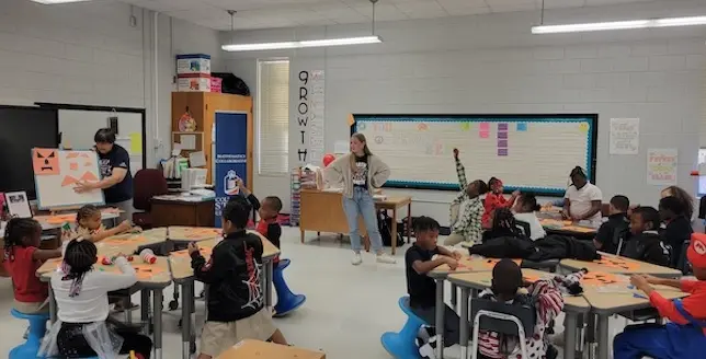 Math Collaborative classroom with elementary students