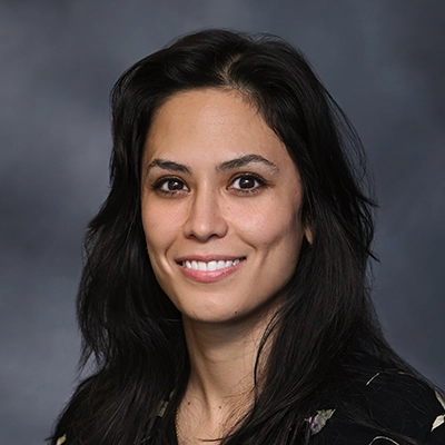 headshot of Roxann Poole